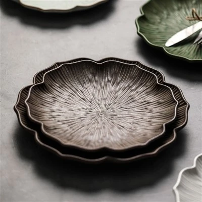 Assiettes à dîner en forme de fleur